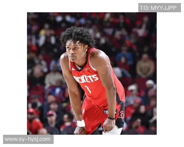 2017年火箭队与爵士队的激烈对决回顾与分析 2017年火箭队与爵士队的激烈对决回顾与分析